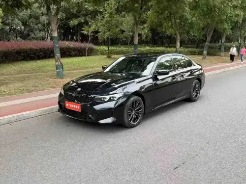 BMW 3-Series, 2023