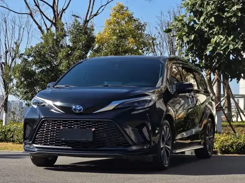 Toyota Granvia, 2023