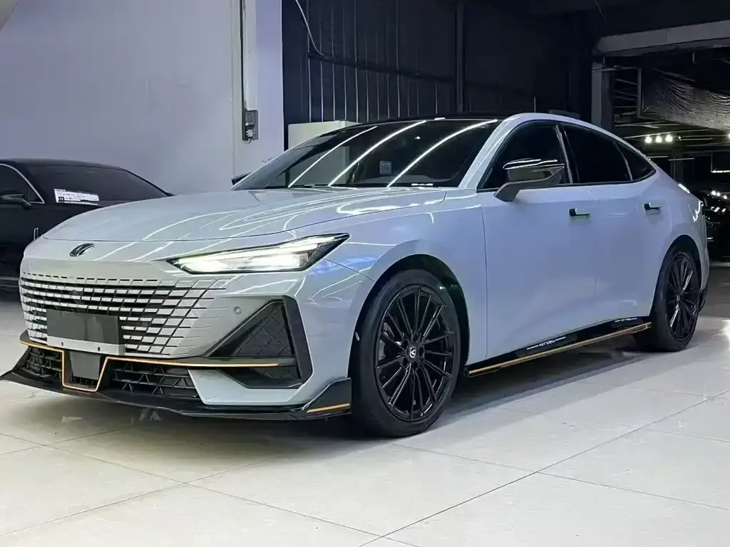 Changan UNI-V, 2023