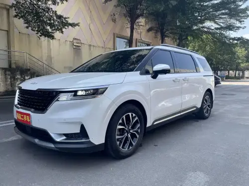 Kia Carnival, 2022