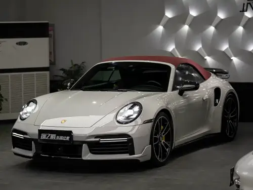 Porsche 911, 2021