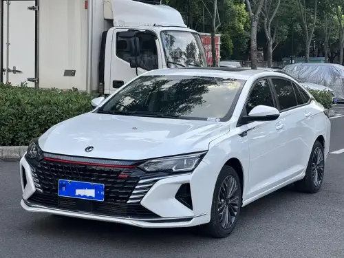 Dongfeng Yixuan MAX, 2022