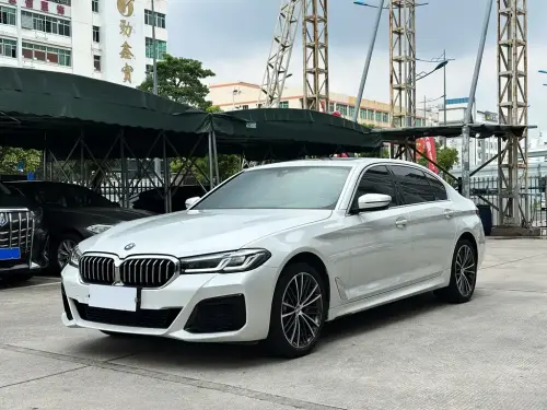 BMW 5-Series, 2023