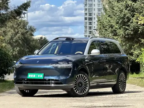 AITO M9, 2025