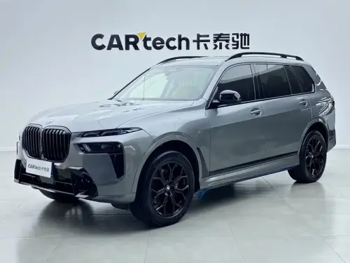 BMW X7, 2023