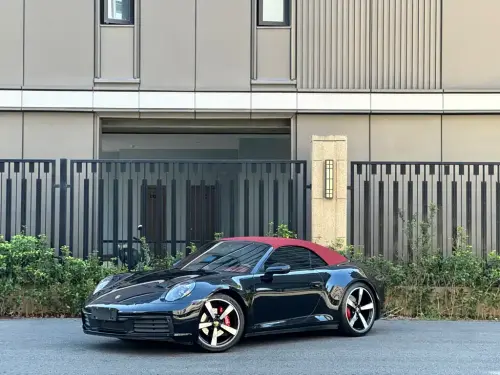 Porsche 911, 2022