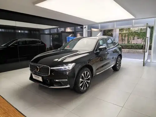 Volvo XC60, 2025