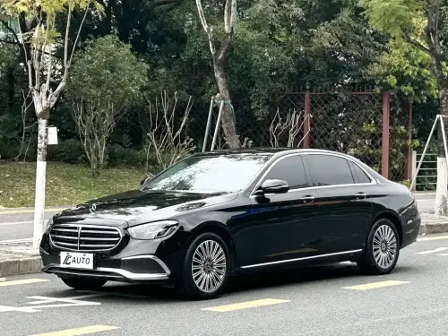 Mercedes-Benz E-Class, 2022