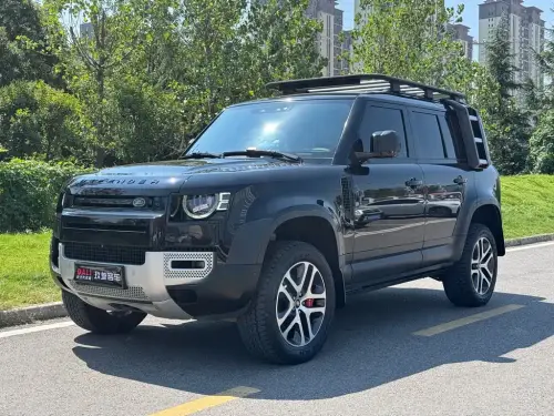 Land Rover Defender, 2023