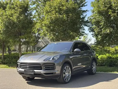 Porsche Cayenne, 2021