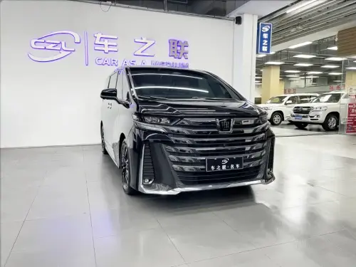 Toyota Vellfire, 2024