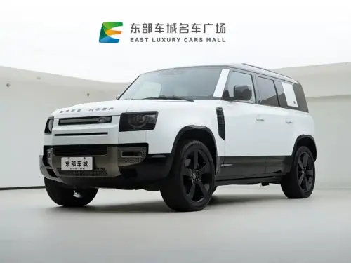 Land Rover Defender, 2024