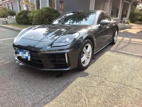 Porsche Panamera, 2025