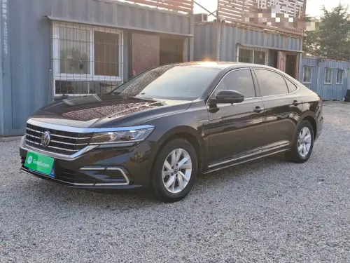 Volkswagen Passat, 2021