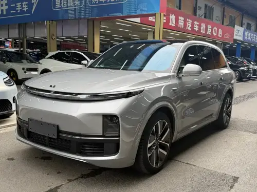 Li Auto L8, 2023