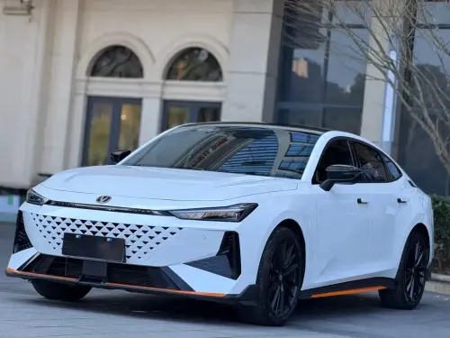 Changan UNI-V, 2025