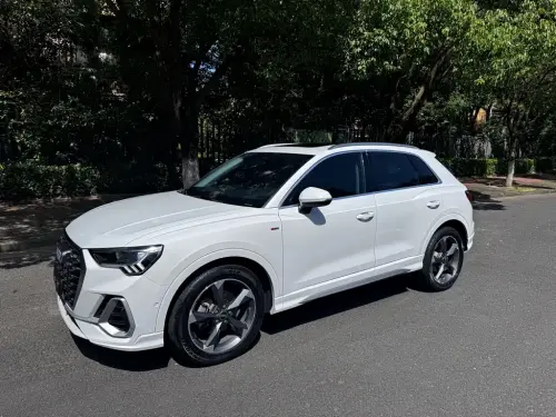 Audi Q3, 2022