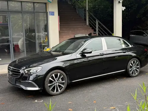 Mercedes-Benz E-Class, 2022