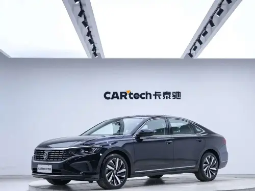 Volkswagen Passat, 2025
