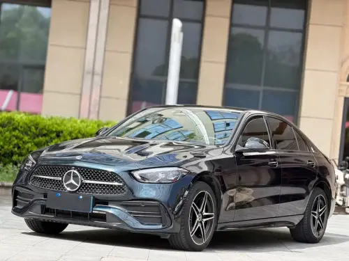 Mercedes-Benz C-Class, 2025