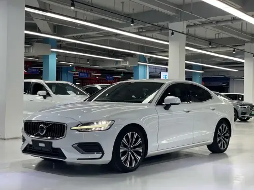 Volvo S60, 2024