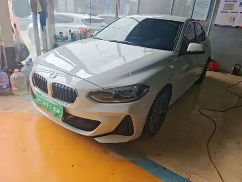 BMW 1-Series, 2021