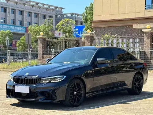 BMW 3-Series, 2021