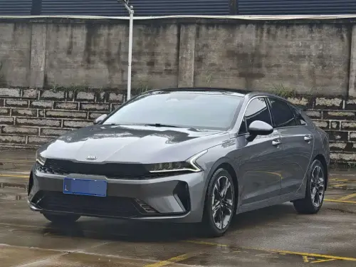 Kia K5, 2021