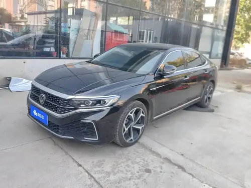 Volkswagen Passat, 2023