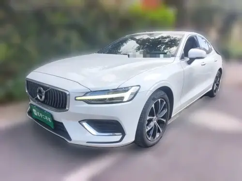 Volvo S60, 2021