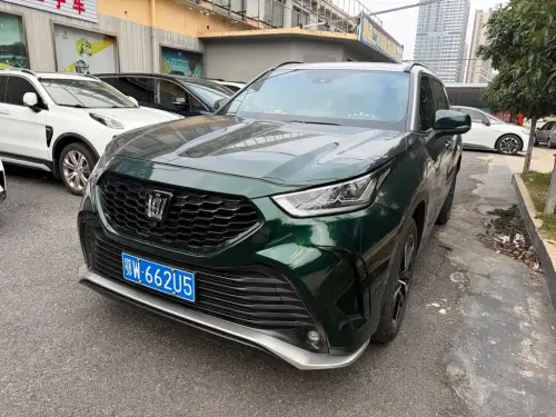 Toyota Crown Kluger, 2024