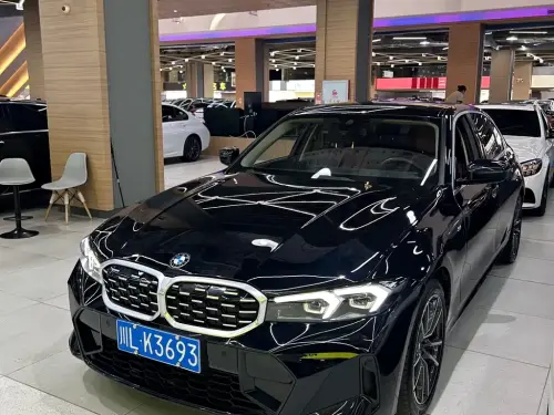 BMW 3-Series, 2023