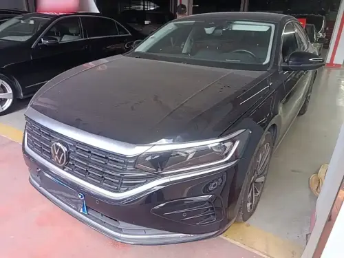 Volkswagen Passat, 2022