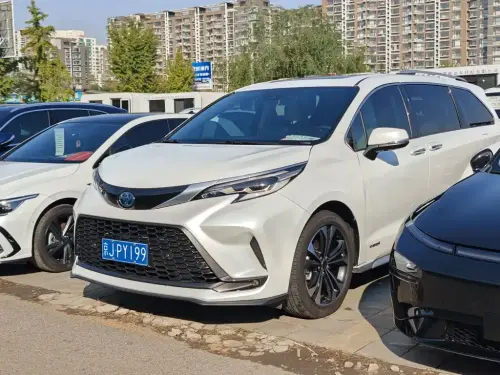 Toyota Granvia, 2023