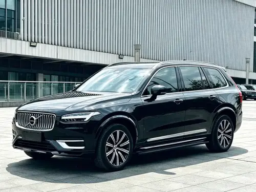 Volvo XC90, 2022