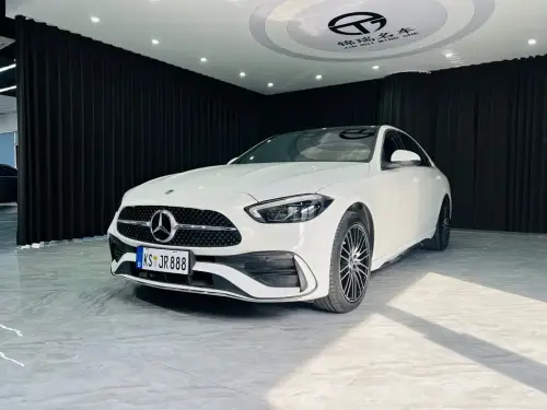 Mercedes-Benz C-Class, 2024
