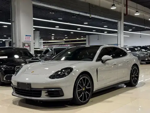 Porsche Panamera, 2020