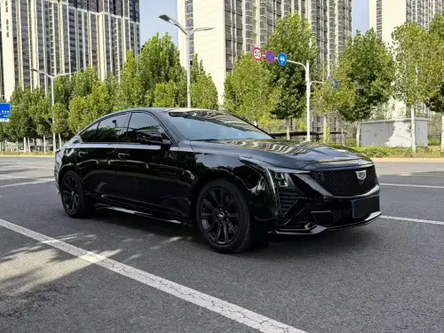 Cadillac CT5, 2025