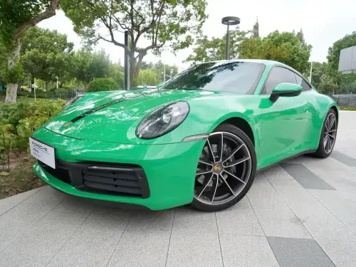 Porsche 911, 2023