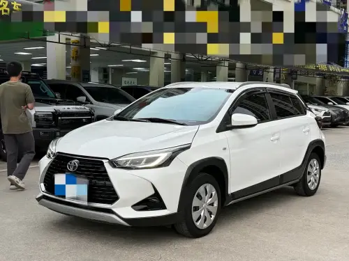 Toyota Yaris L, 2023