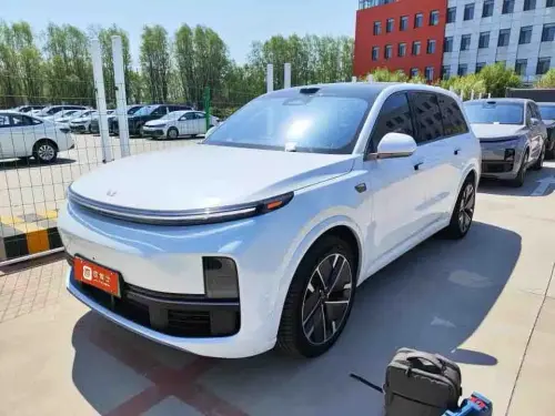 Li Auto L9, 2025