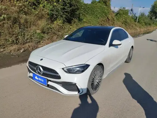Mercedes-Benz C-Class, 2025