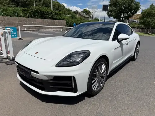 Porsche Panamera, 2025