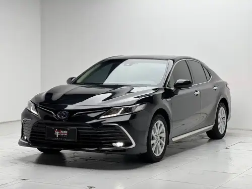 Toyota Camry, 2022