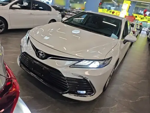 Toyota Camry, 2022