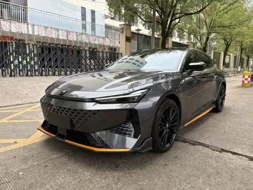 Changan UNI-V, 2025