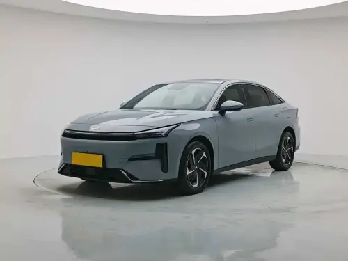 Geely Galaxy L6, 2023