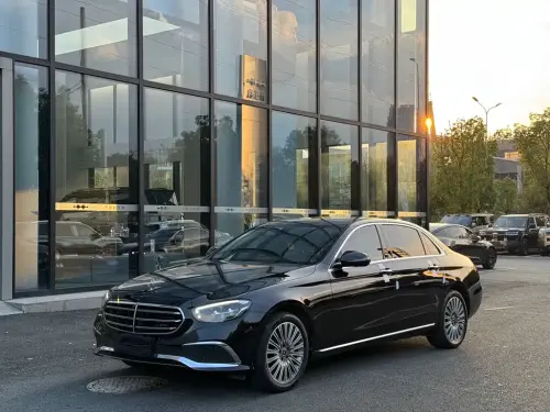 Mercedes-Benz E-Class, 2022