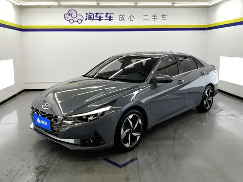 Hyundai Elantra, 2021