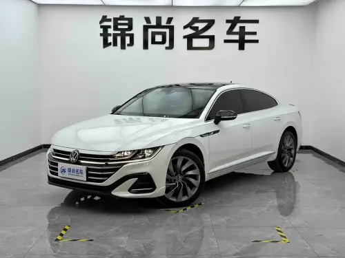 Volkswagen CC, 2024